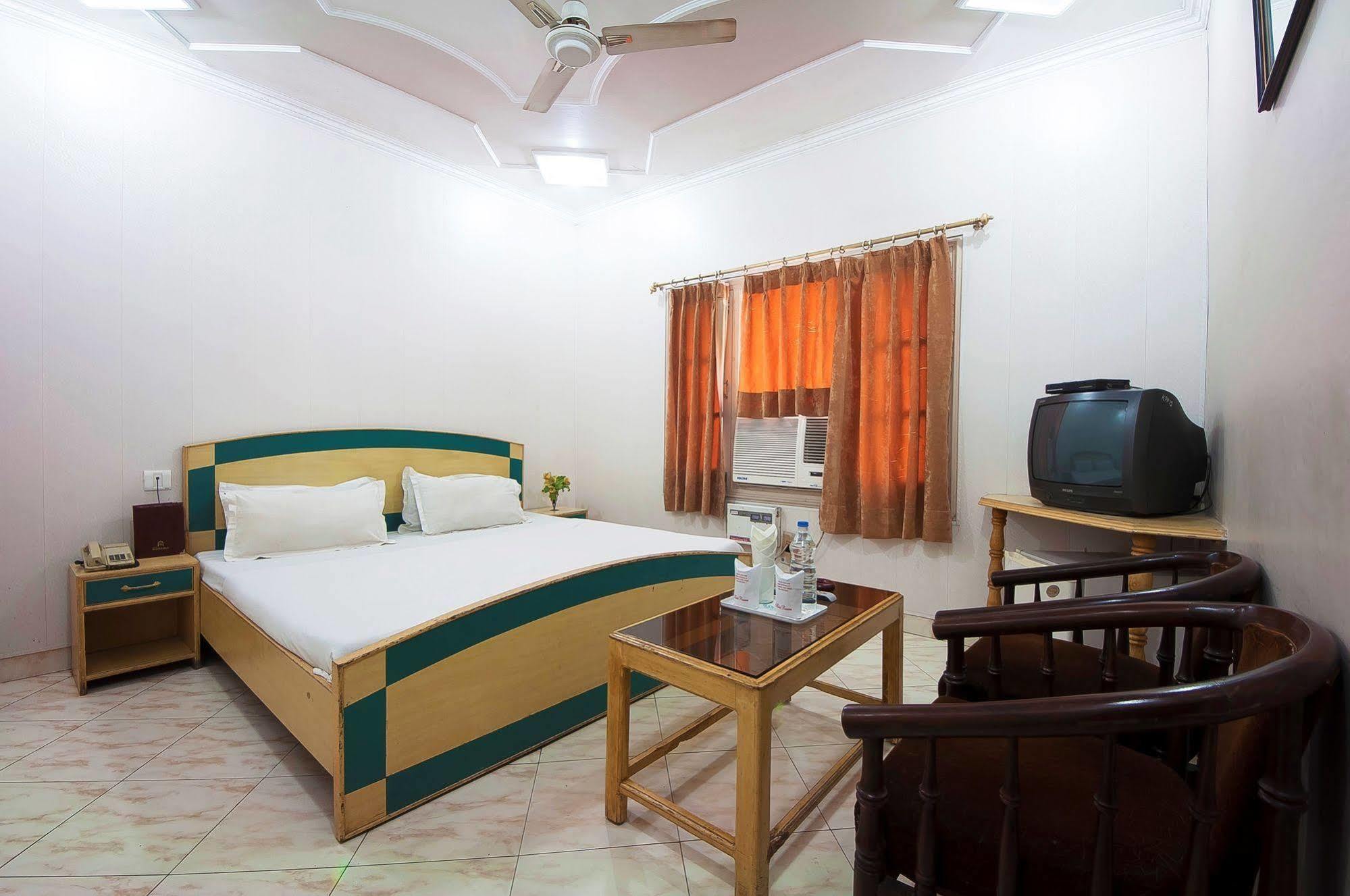 Fabhotel Basera Amritsar Exteriér fotografie